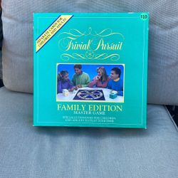 Trivial Pursuit Game Family Edition
