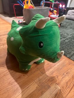 Bouncy Pals Triceratops Hopper