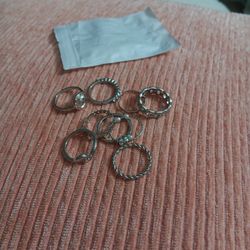 New, Amazon Pinky Rings Size 5