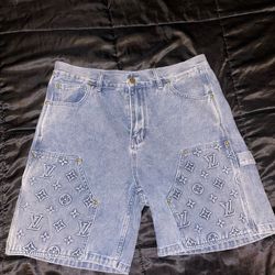 LV Denim Shorts Size 38-40