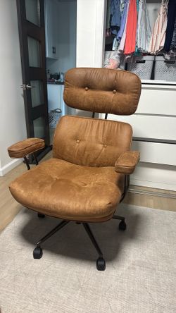 Office chair - big, comfy