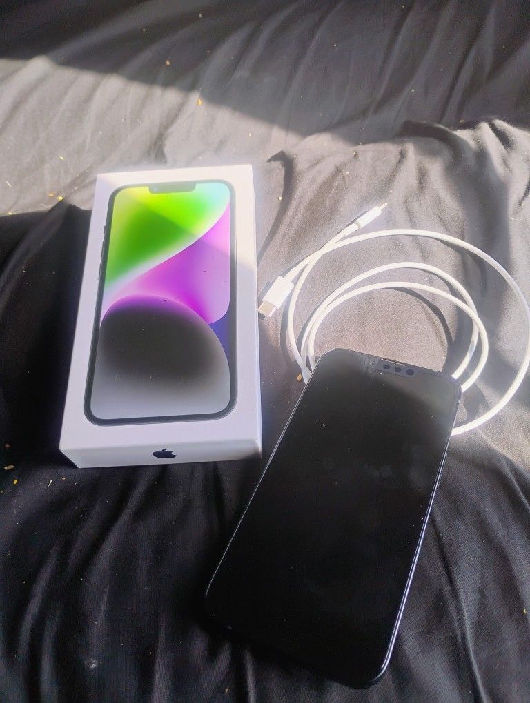 iPhone 14