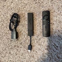 Amazon Fire TV Stick 4K - 1st Generation  Model E9L29Y W/Remote Tested