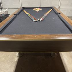 8ft Pool Table 