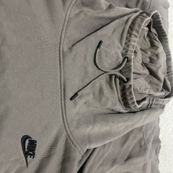 Nike Woman’s Hoodie 