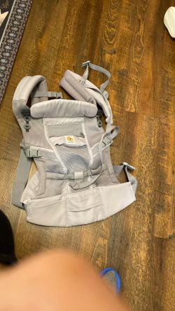 ergobaby baby carrier