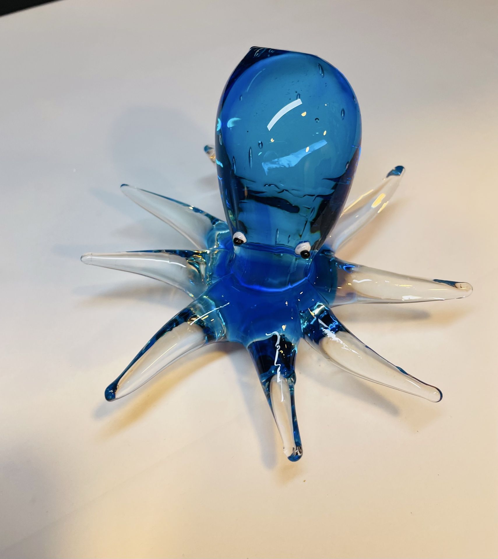 Vintage pretty Murano style art glass octopus with lovely light cobalt color