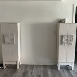 2x cabinets