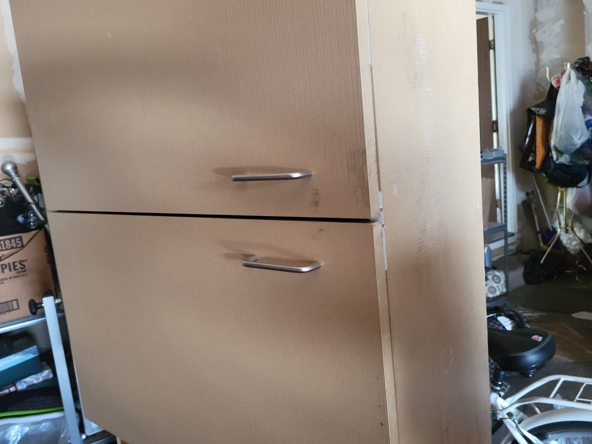 2 Awesome Heavy Duty Upper Cabinets 