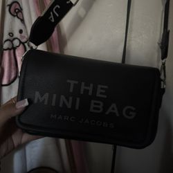 Marc jacob’s mini bag 