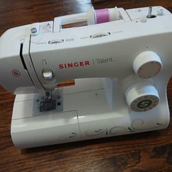 Singer Sewing Machine
