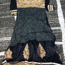 Pakistani Outfit 