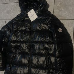 Moncler Puffer Jackets 