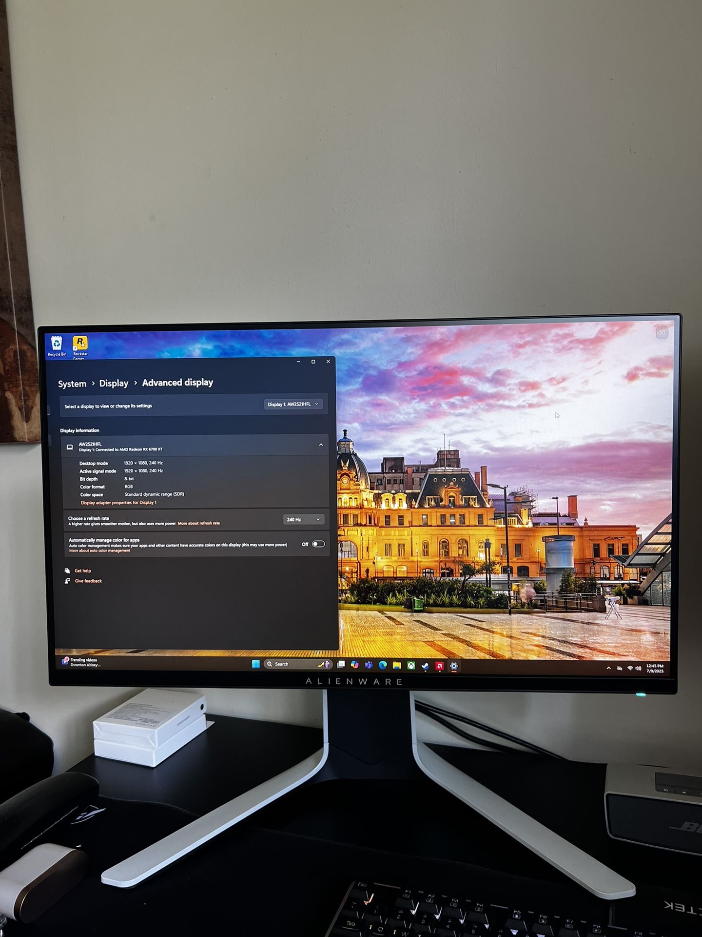 Alienware 25 gaming monitor aw2521hfl