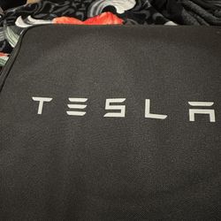 Tesla Charger 