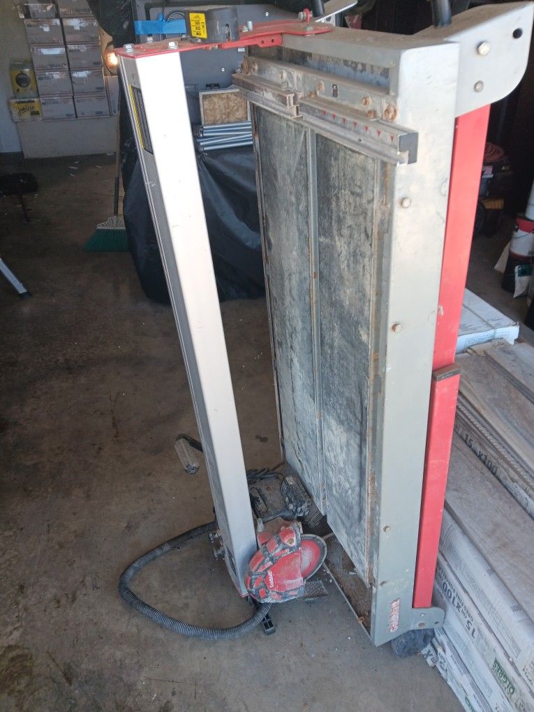 Tile Saw