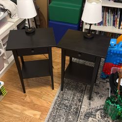 2 IKEA Night Stands End Tables And 2 Lamps $25