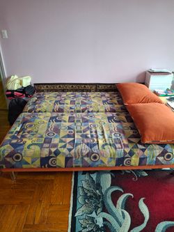 Queen Size Sleeper Sofa
