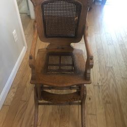 Antique Chair/rocking Chair 