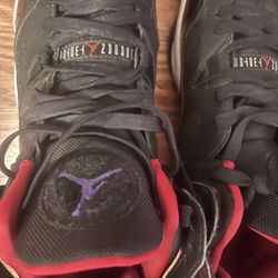 Jordan’s Size 9.5 Women’s 