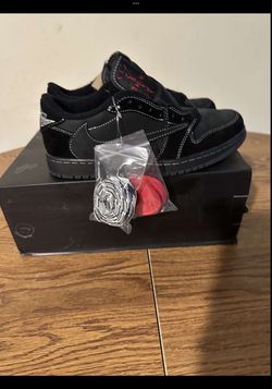 Jordan 1 phantom travis scott