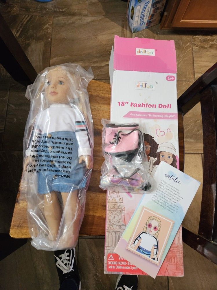 New Dollfun 18" Tall Natalie The College Girl Fashion Doll 