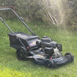 Honda Powered Troy Bilt XP 3n1 Lite Weight PUSH Lawn Mower with Oversized Rear Wheels  