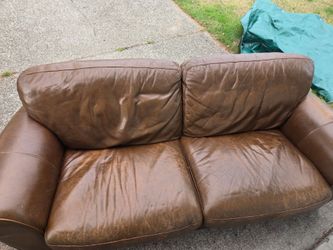 Free couch