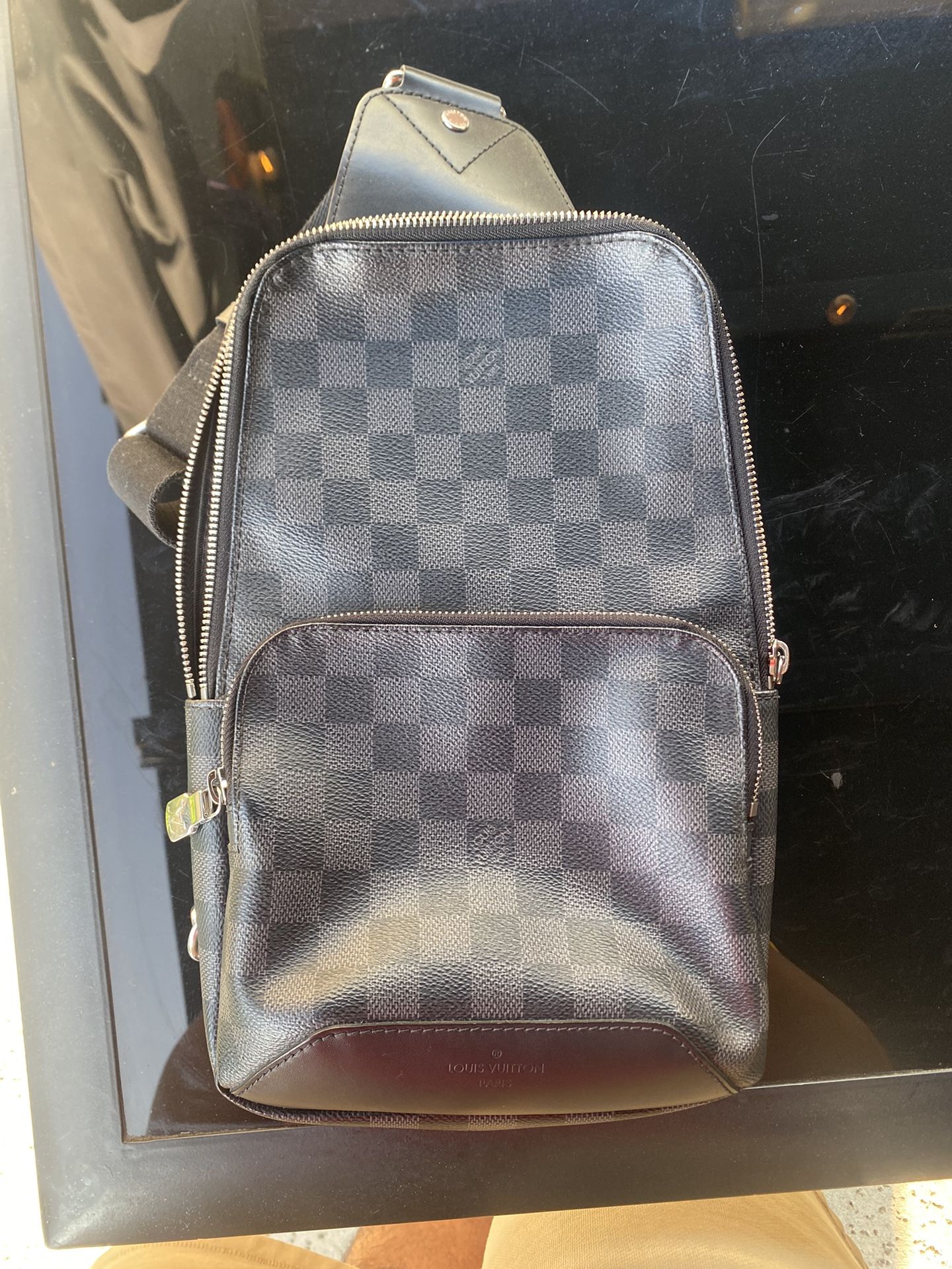 Louis Vuitton Avenue Sling Bag