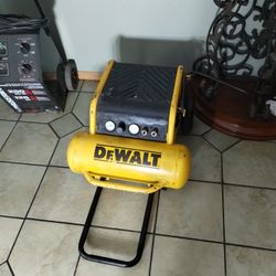 DeWalt Compressor