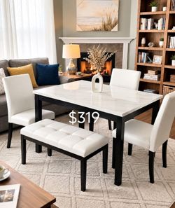 Beautiful ‼️5-pc dining table set