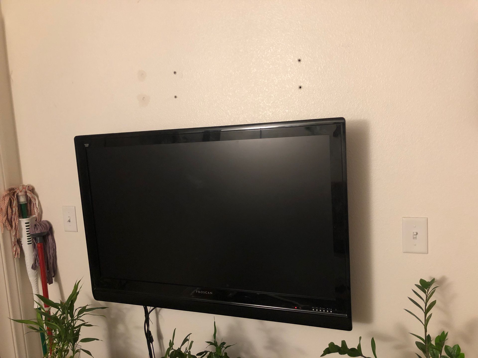 40 inch Flat TV