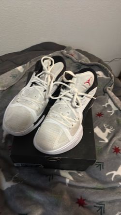 Jordan zoom separate black/university red/white