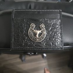 A skinny wallet