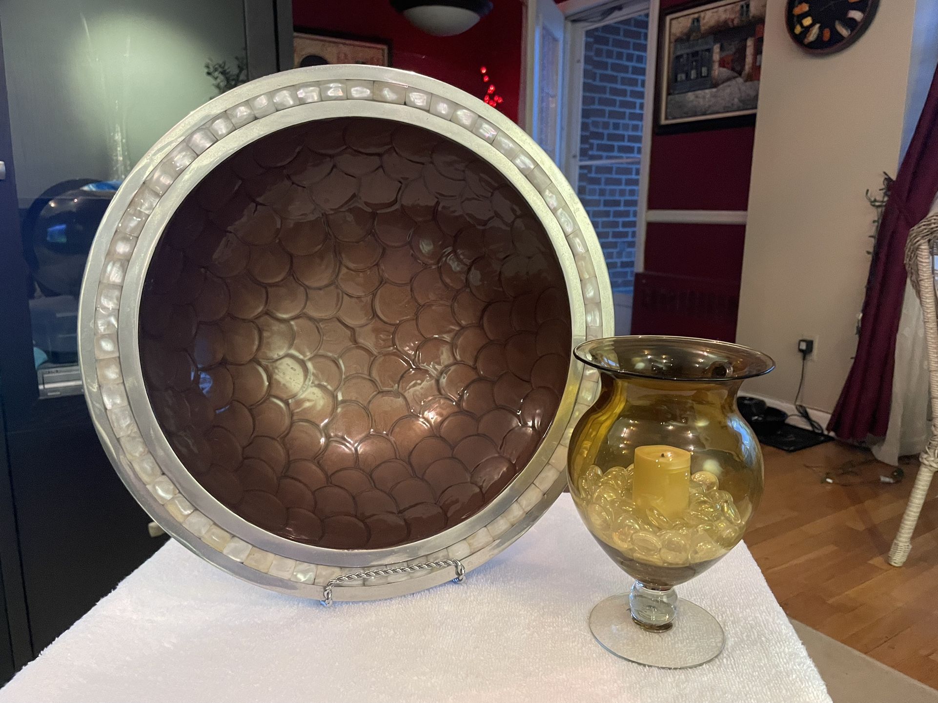 Decorative Mother Of Pearl Piece With Stand & Candle holder