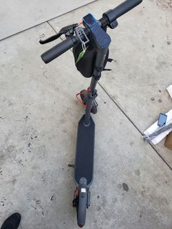 Electric scooter
