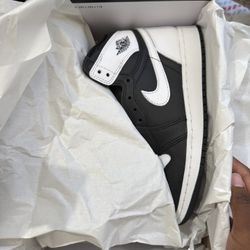Jordan 1 Retro High OG (gs)