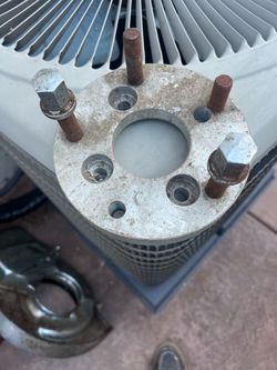 4 lug to 5 lug  adapters