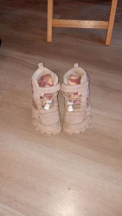 Danto size 1 little kid wide toe hiking shoes