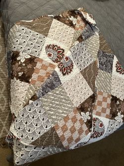 Queen size quilt