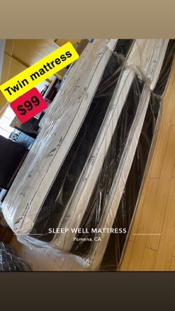Twin size pillow top mattress