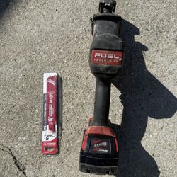 Milwaukee Hacksaw