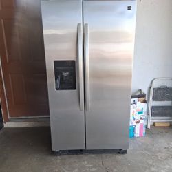 KENMORE REFRIGERATOR 💦 🥶❄️