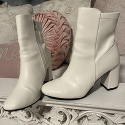 Chic White booties