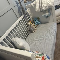 Brand New Delta Children’s Convertible Crib 