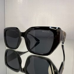 Prada 2025