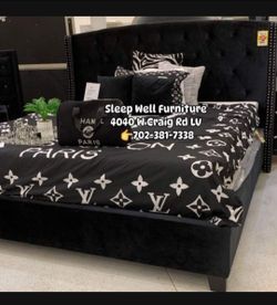 ✨️ King, Cal King, Queen Bed Frame ✨️ Furniture Sectionals, Bedrooms, Dining Avail