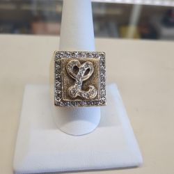 10k Solid Gold Ring Diamond On It 31 Grams Size 11 Layway Available 10% Down If You Interested Please Make Sure You Ask For Maribel Thank You 