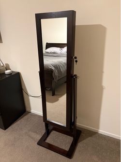 Jewelry Storage Mirror