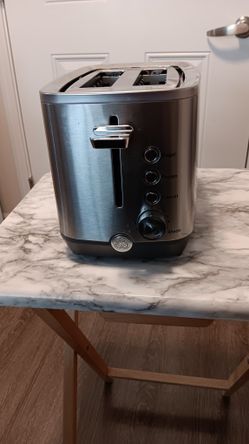 GE Stainless Steel Toaster